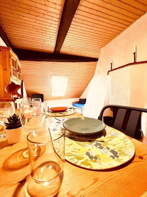 Charmant Appartement De Vacances Alta Ripa Hauterive  Buitenkant foto